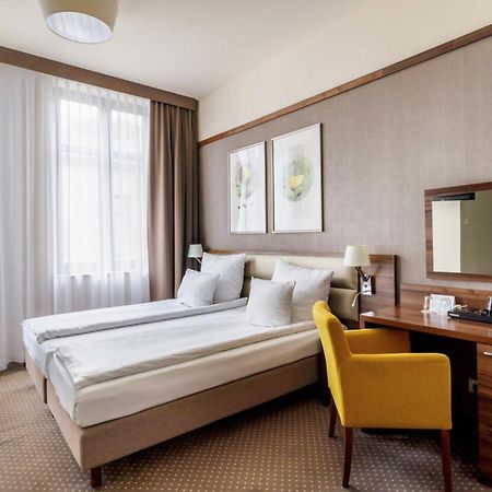 Golden Tulip Krakow City Center Exterior photo