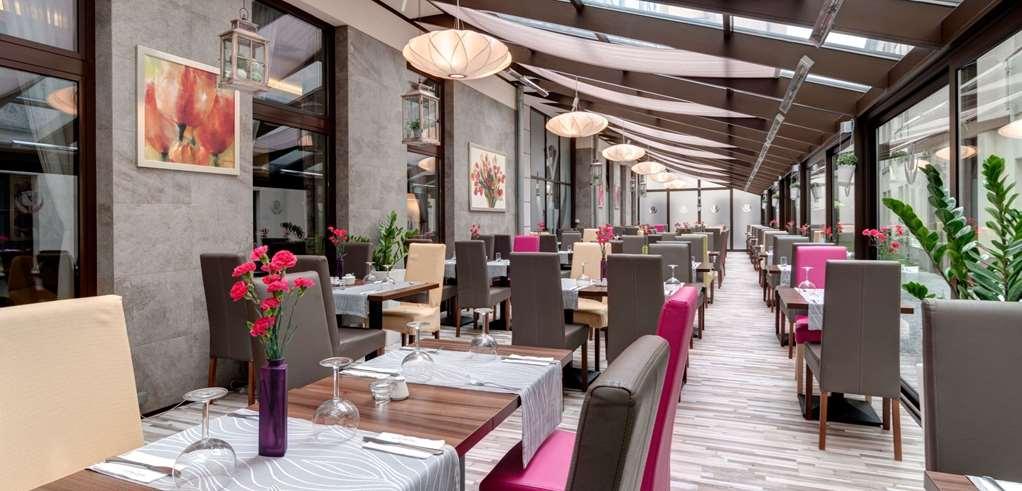Golden Tulip Krakow City Center Exterior photo