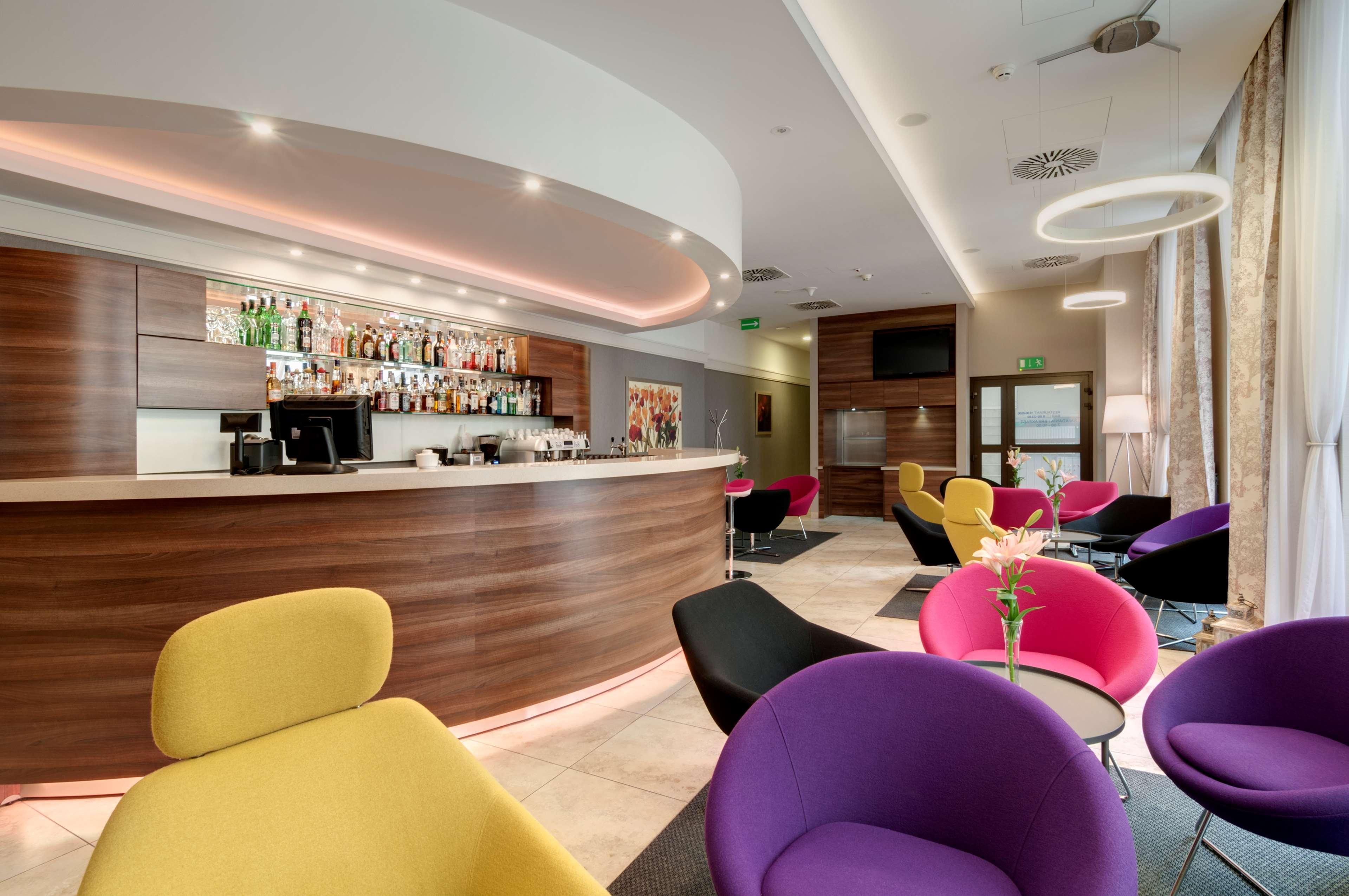 Golden Tulip Krakow City Center Exterior photo