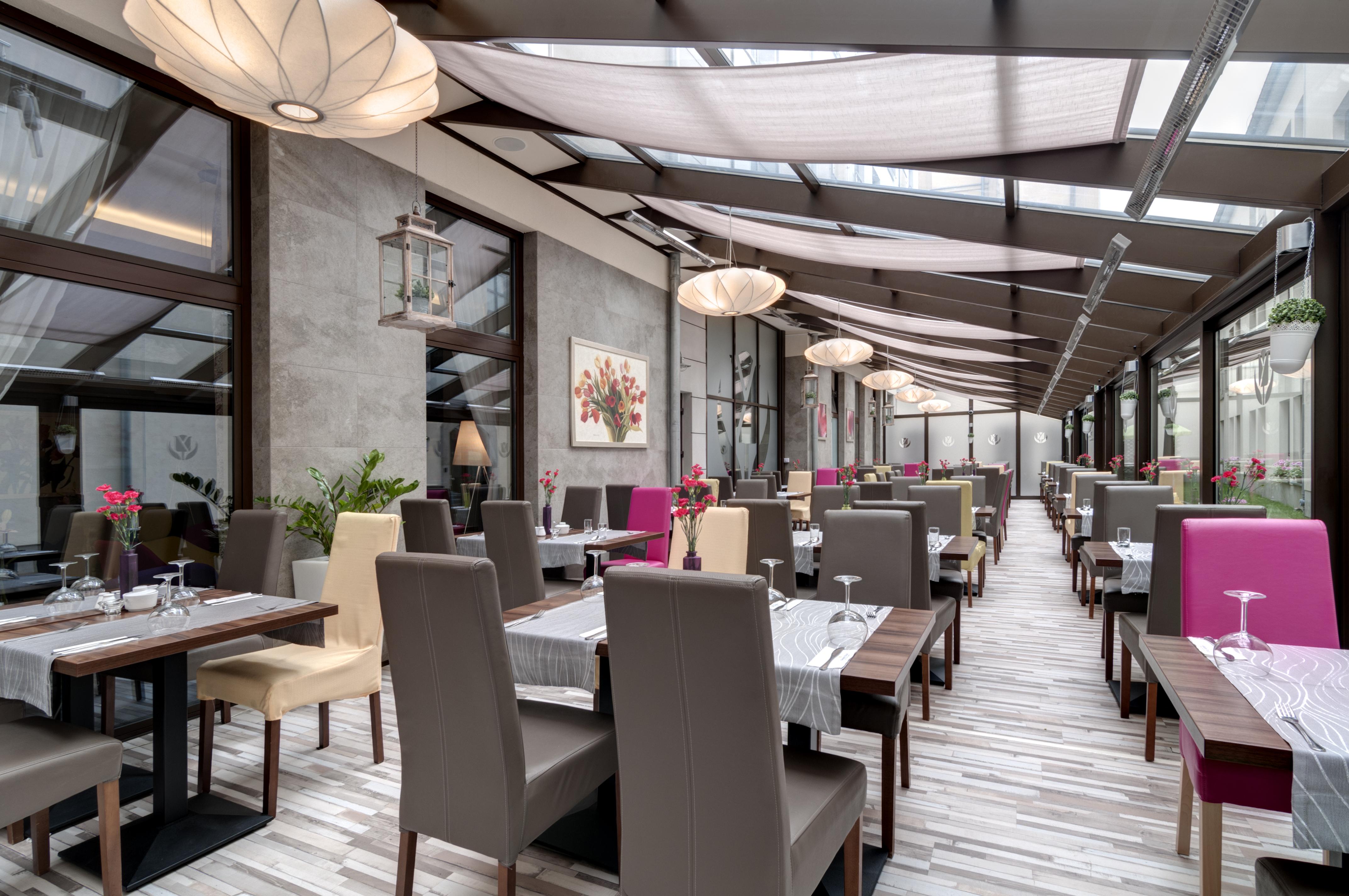 Golden Tulip Krakow City Center Exterior photo